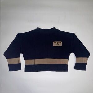 Women's Black and Tan Crew Neck Sweater